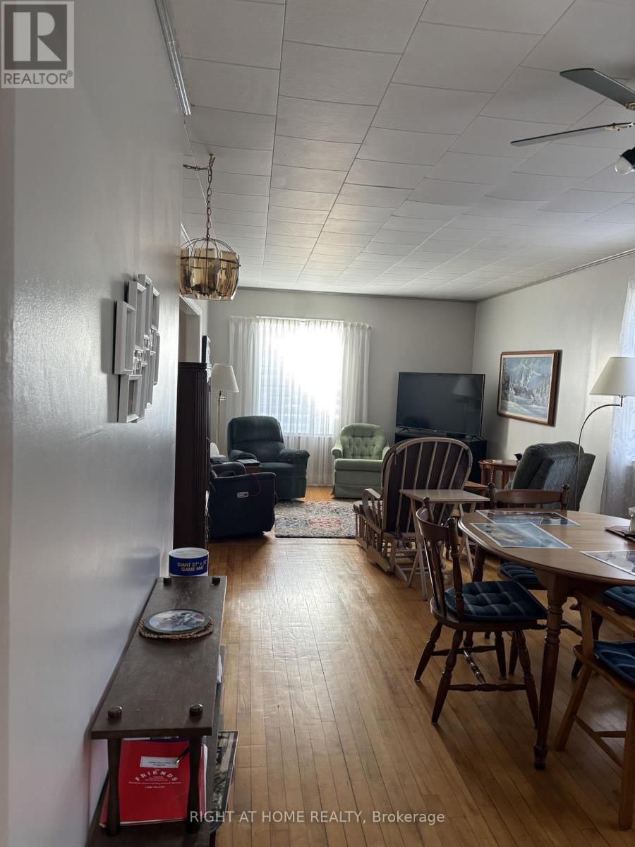 35 CASCADE STREET Image 16