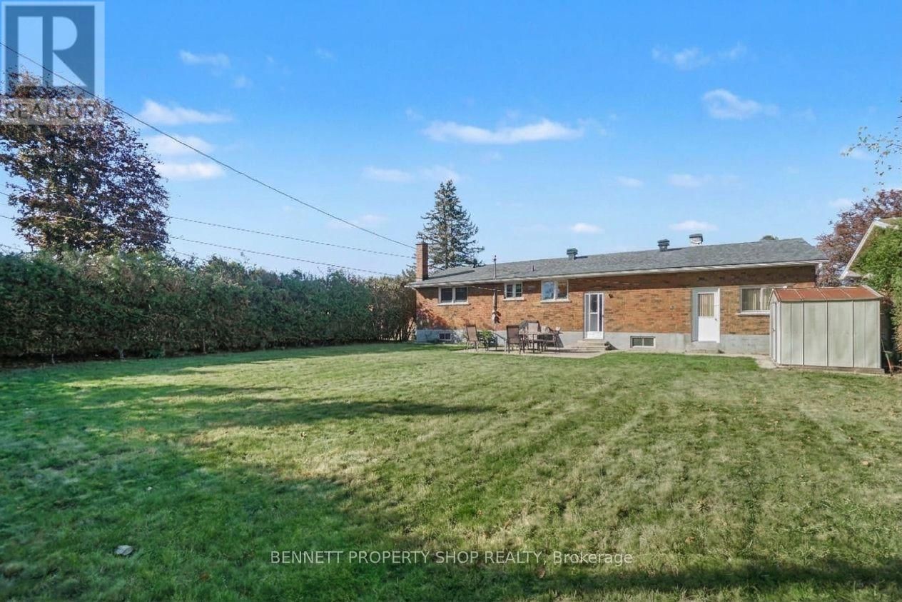 18 KINGSBURY AVENUE Image 3