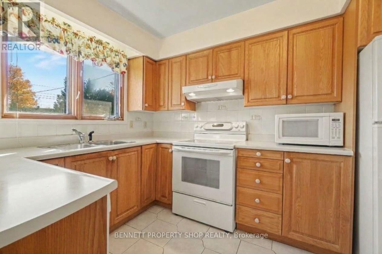 18 KINGSBURY AVENUE Image 7
