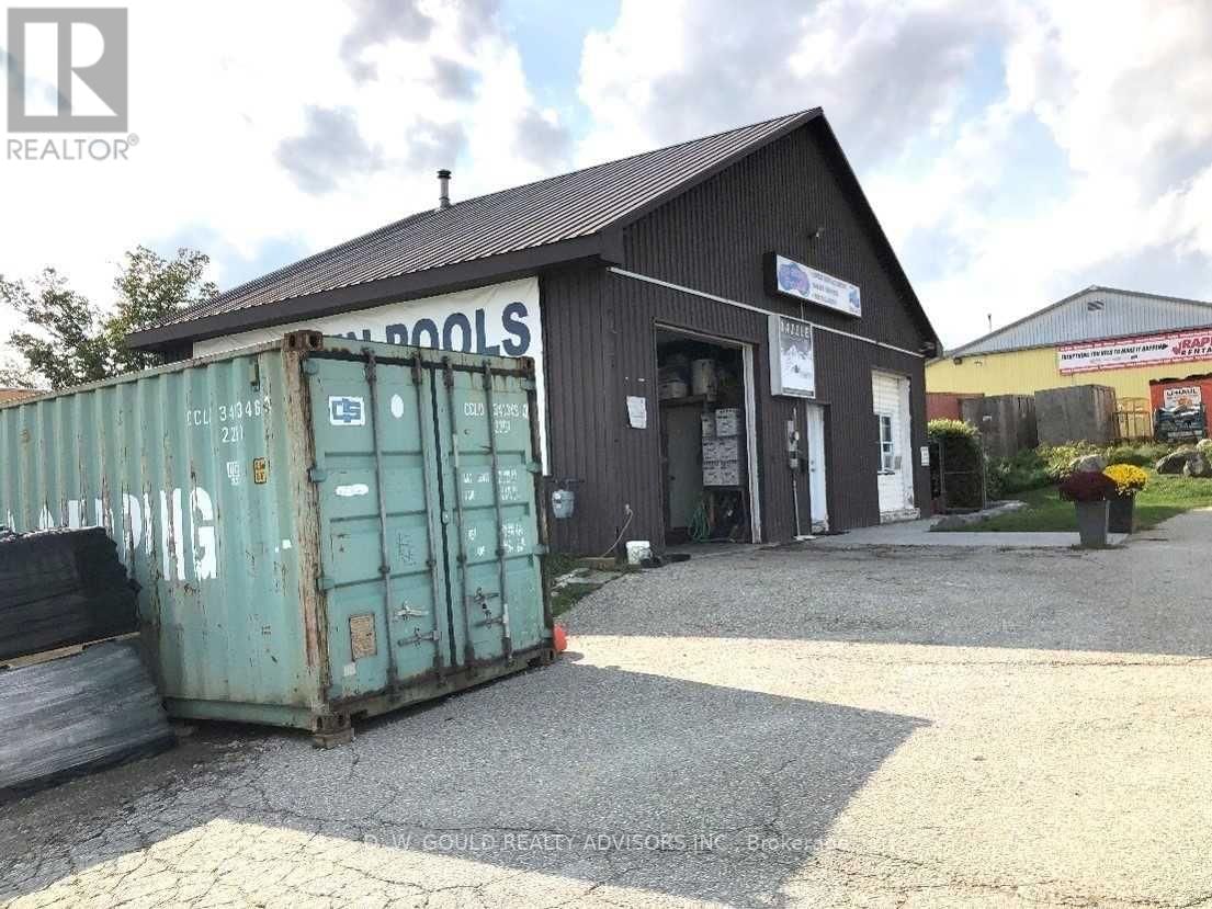 308 MAIN STREET Image 2