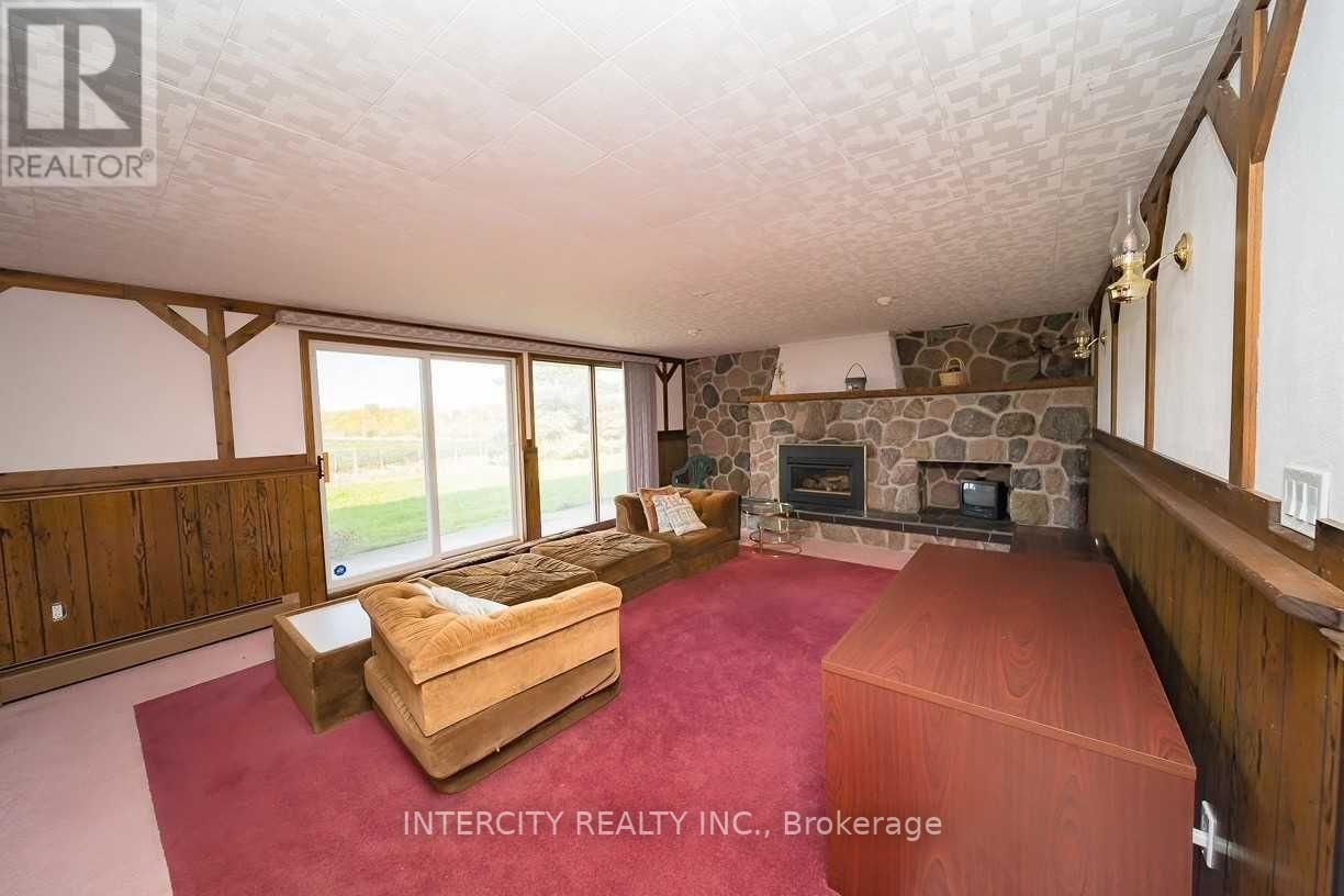 450 QUEENSTON RD Image 16