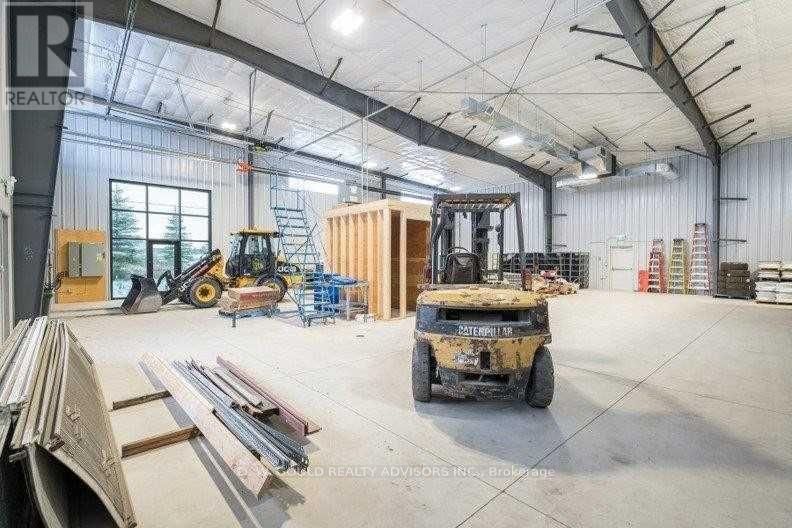 8 ERIN PARK DRIVE Image 12