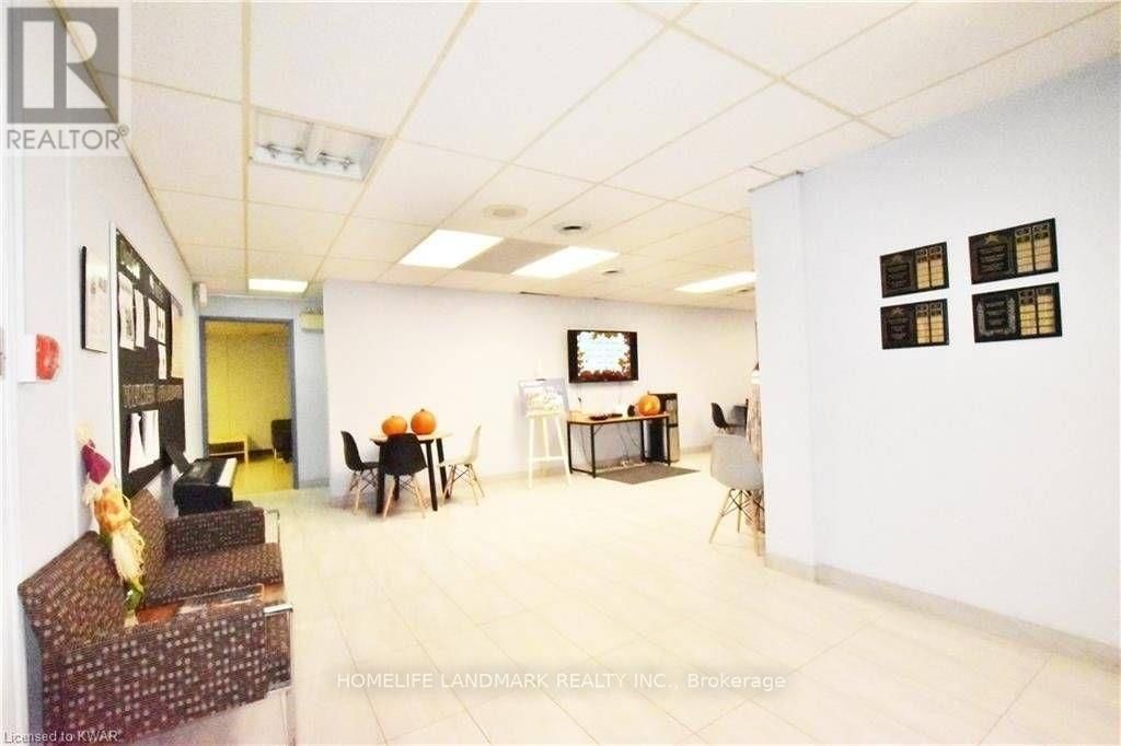 55 DICKSON STREET Image 13