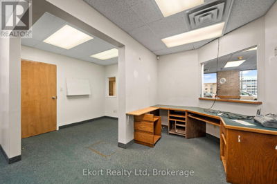 Commercial for Rent in Alberta