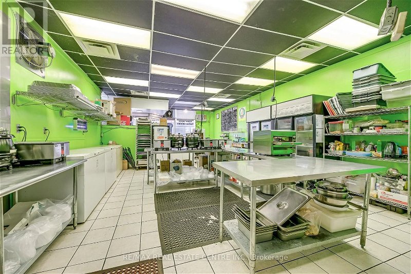 Image #1 of Restaurant for Sale at 272 Kenilworth Ave N, Hamilton, Ontario