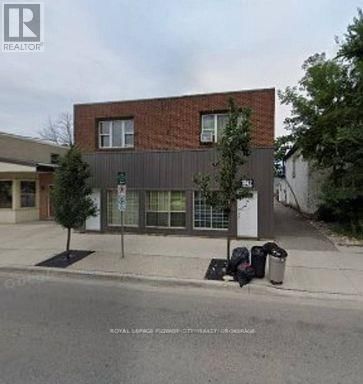 1042 DUNDAS STREET Image 1