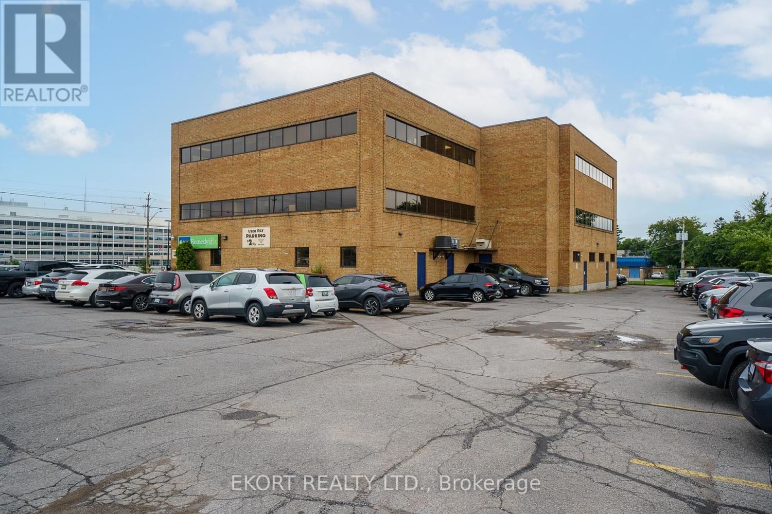 206 - 274 DUNDAS STREET E Image 1