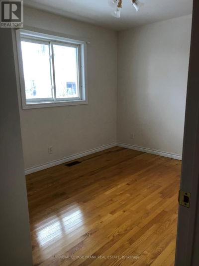 Commercial for Rent in Ontario