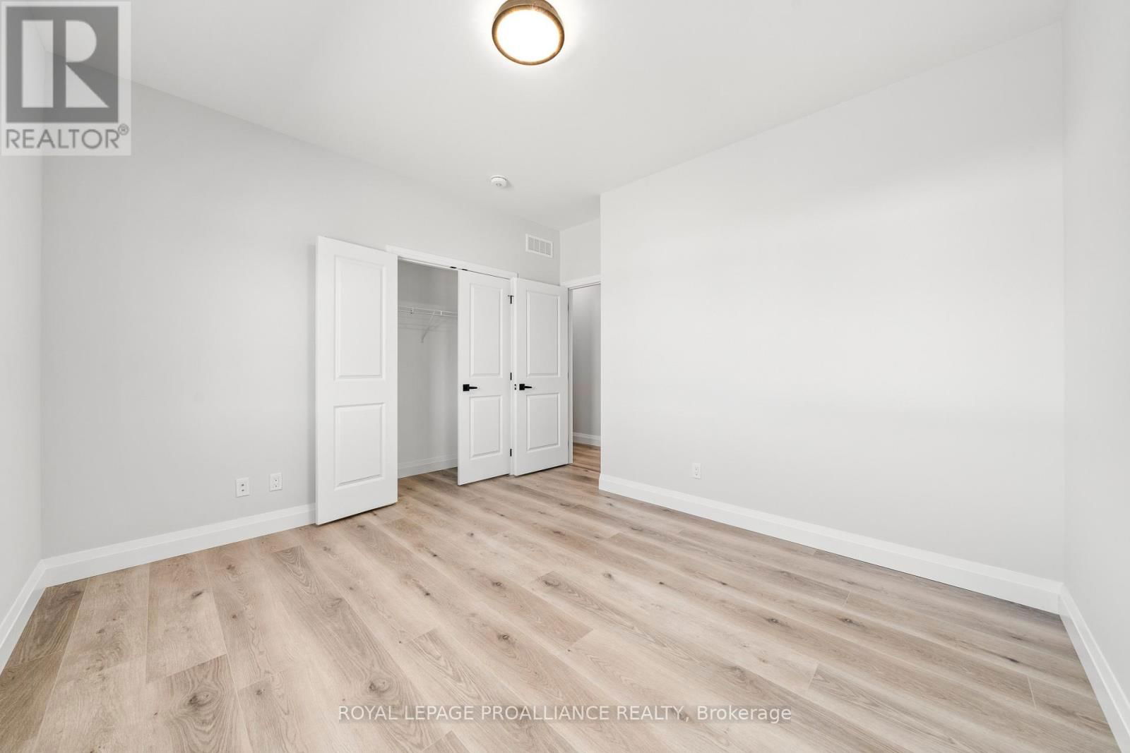 3 CLAYTON JOHN AVENUE Image 20
