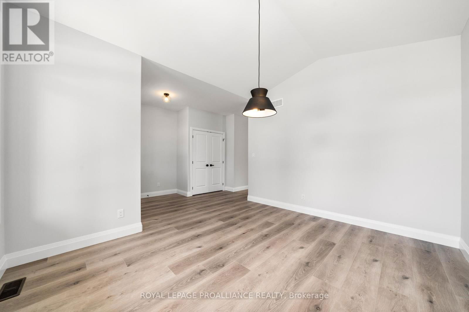 3 CLAYTON JOHN AVENUE Image 7