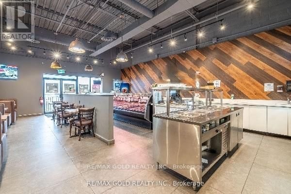 Image #1 of Restaurant for Sale at 515 Wellington Rd, London, Ontario
