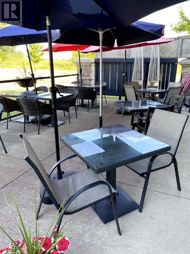 Image #1 of Restaurant for Sale at 105 Oak Park Dr, Waterloo, Ontario