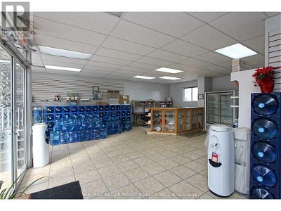 Image #1 of Commercial for Sale at 4817 King St, Lincoln, Ontario