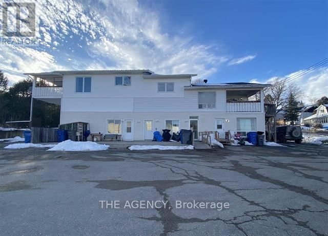 554 LAKESHORE ROAD Image 1