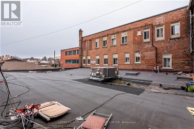 Image #1 of Commercial for Sale at 321 St. Paul St, St. Catharines, Ontario
