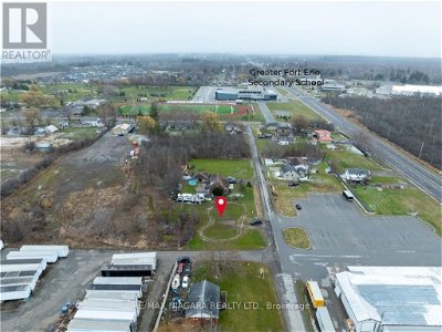 Image #1 of Commercial for Sale at 1718 Pound Rd N, Fort Erie, Ontario