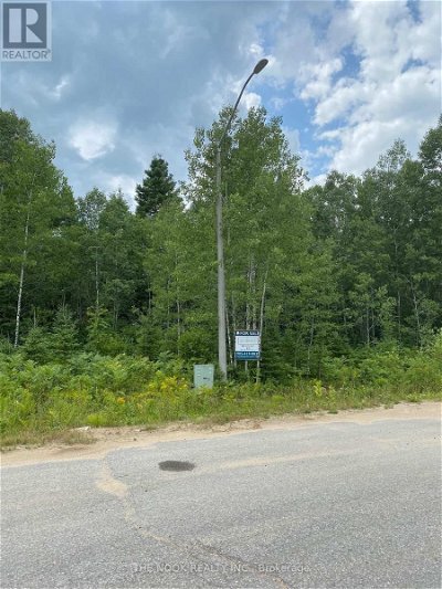 Image #1 of Commercial for Sale at 57 Nicklaus Dr W, Bancroft, Ontario