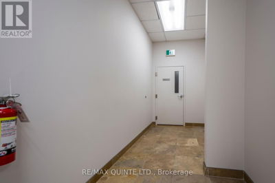 Commercial for Rent in Ontario