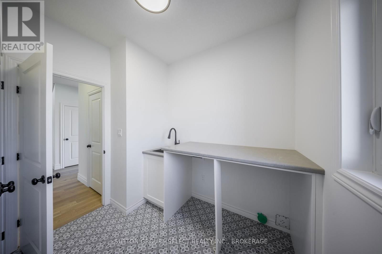 119 TIMBERWALK TRAIL Image 13