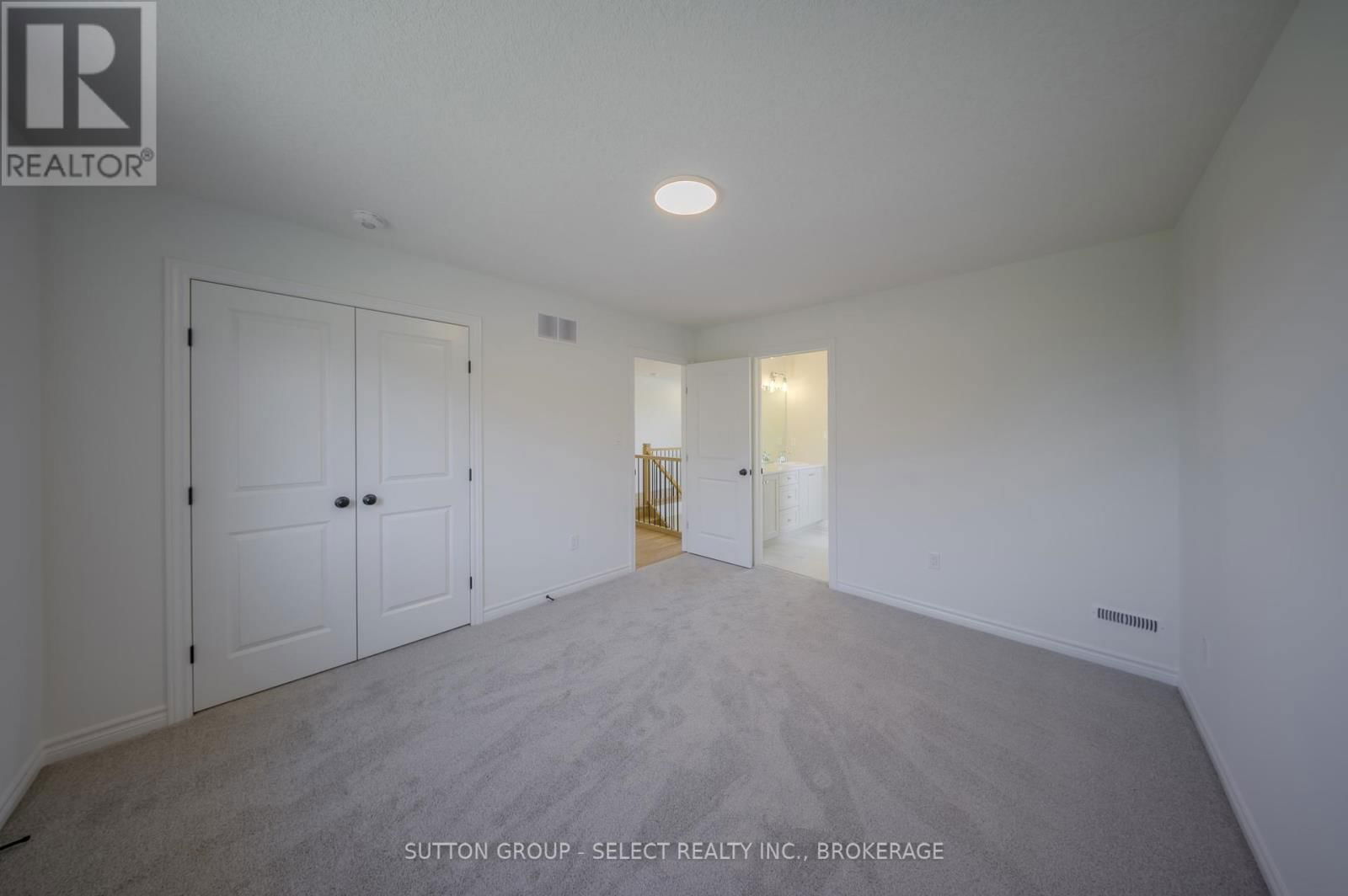 119 TIMBERWALK TRAIL Image 32