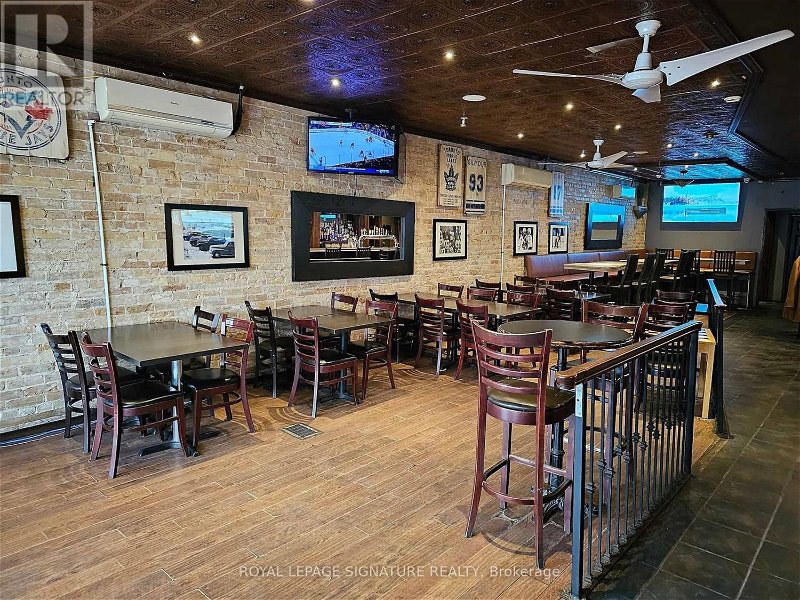 Image #1 of Restaurant for Sale at 672 Goderich St, Goderich, Ontario