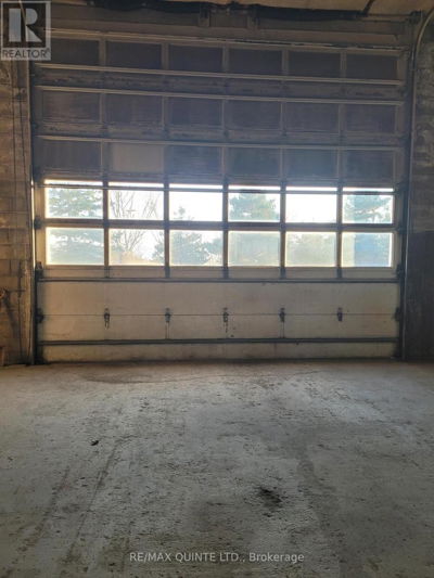 Commercial for Rent in Ontario