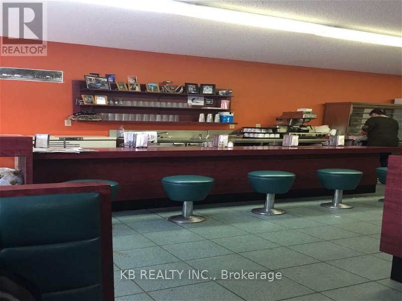 Image #1 of Restaurant for Sale at 61 Dundas St E, Greater Napanee, Ontario