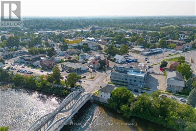 Image #1 of Commercial for Sale at 6 North Front St, Belleville, Ontario
