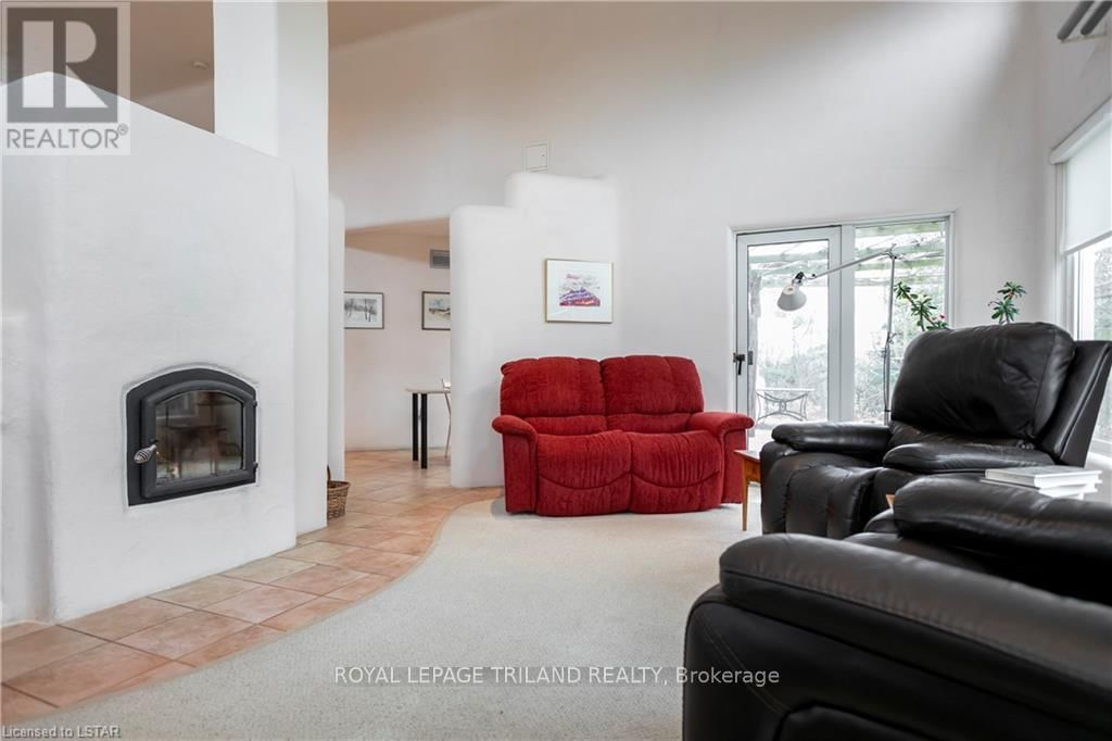 15668 FURNIVAL ROAD Image 15
