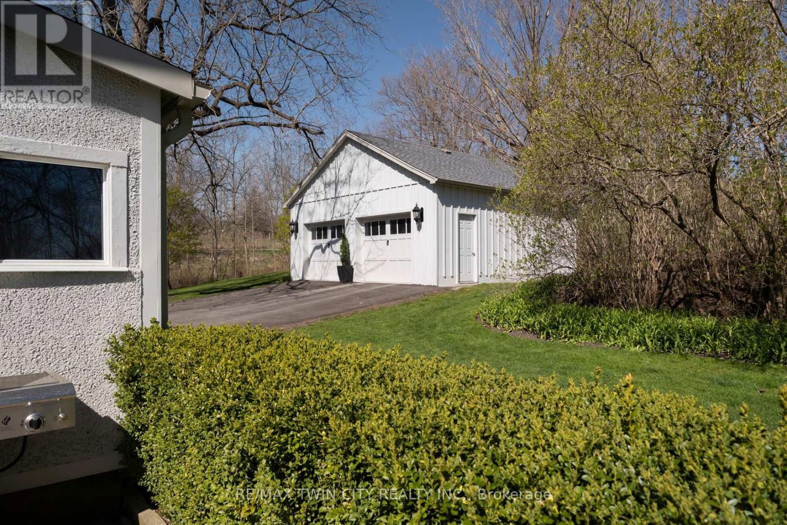414774 41 ST LINE Image 23