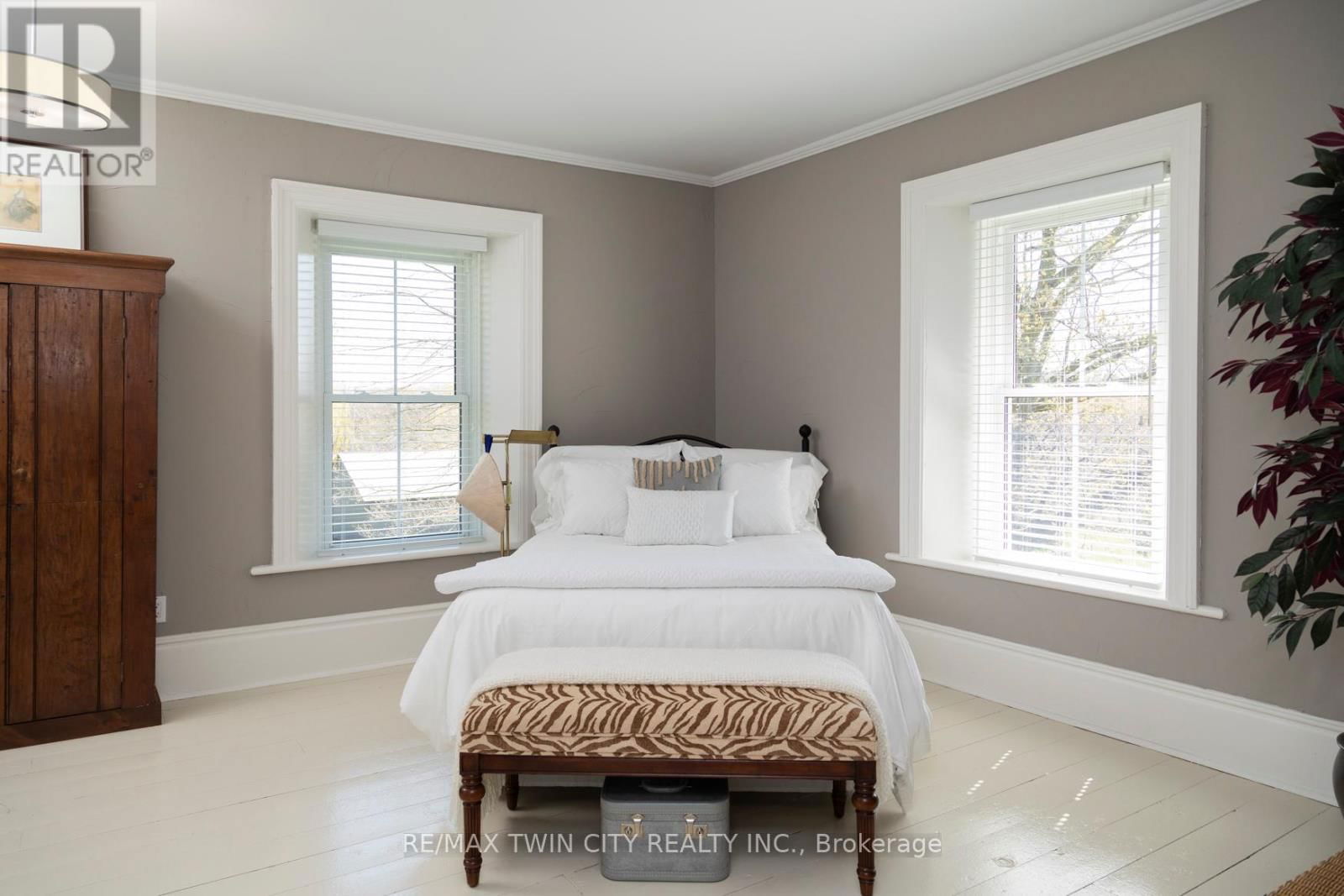414774 41 ST LINE Image 35