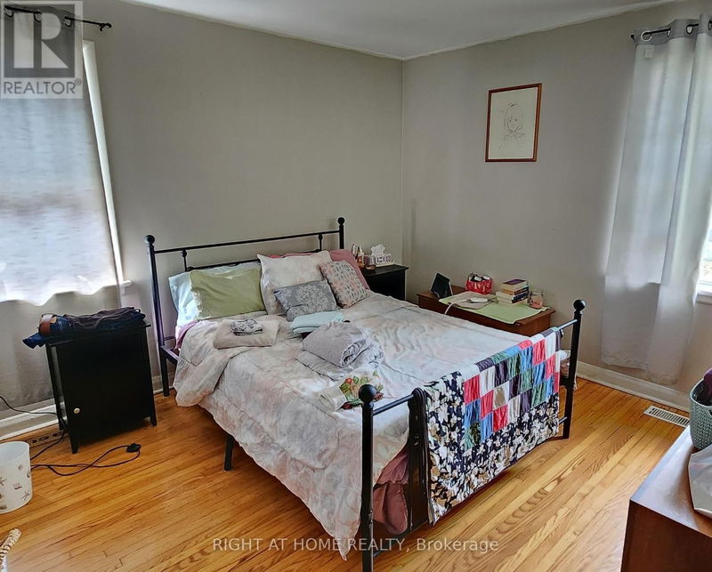 582 MacDonnell Street  Kingston, K7K4X1 | Image 8