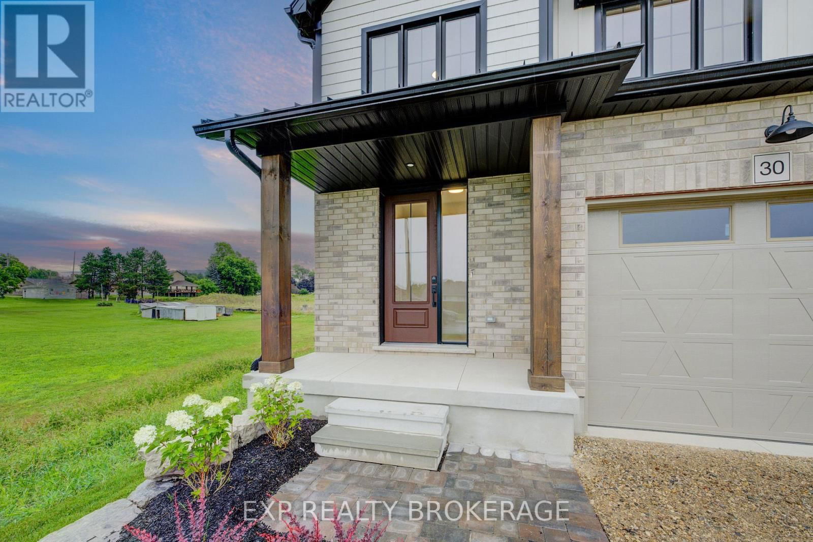 30 ANNE STREET WEST Image 4