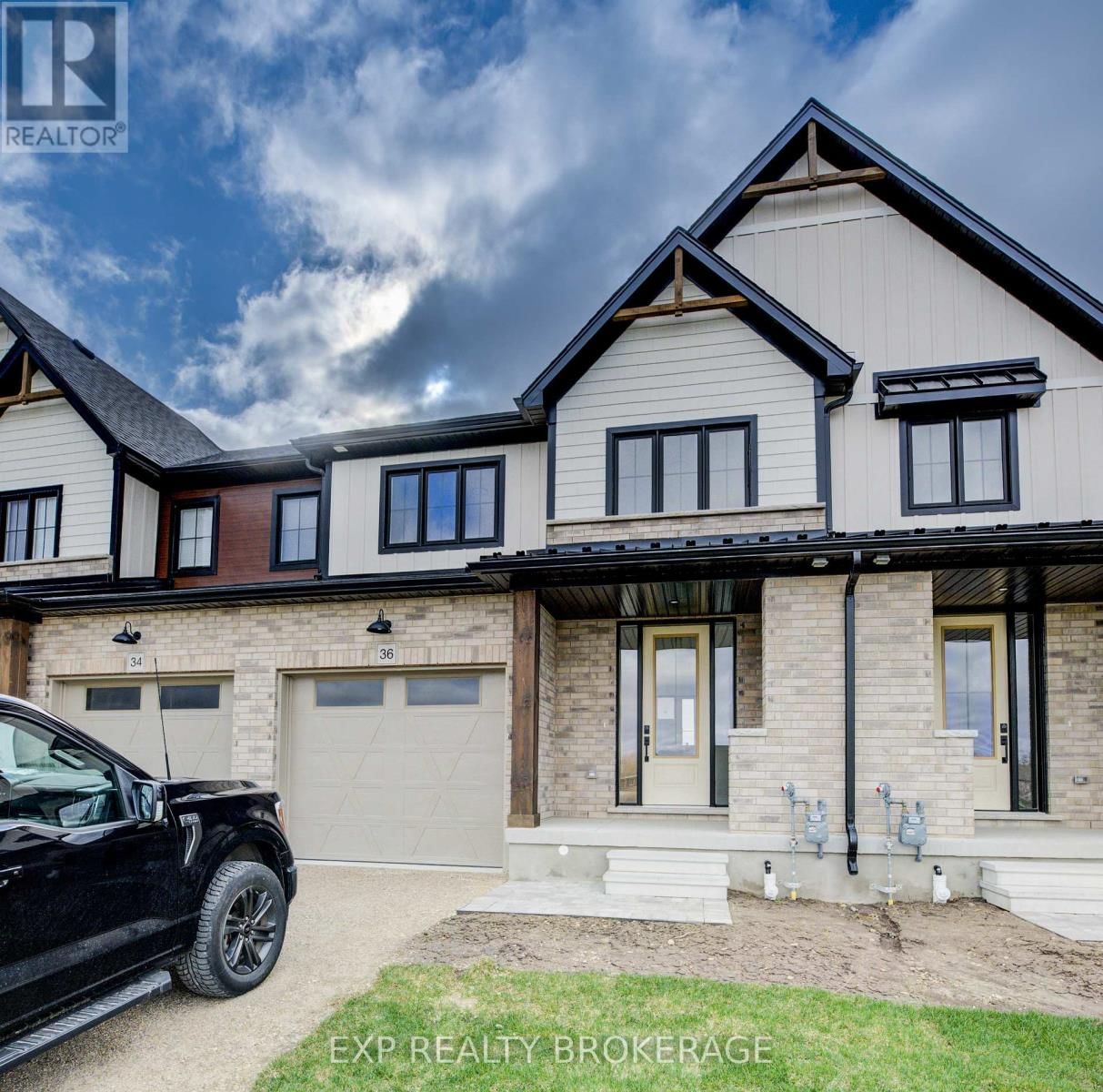 36 ANNE STREET WEST Image 1