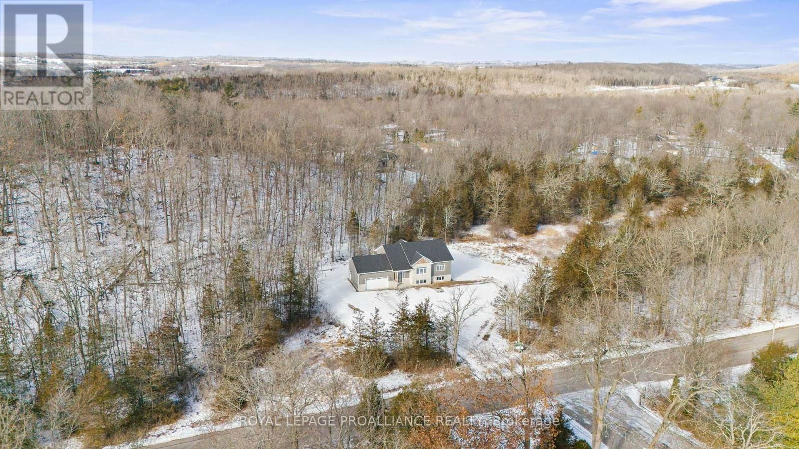 444 HILLSIDE DRIVE Image 19