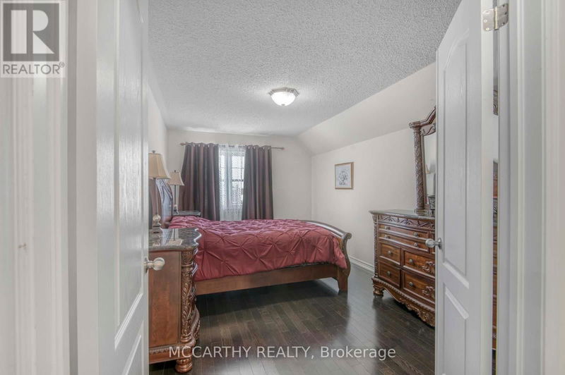 746 Halbert Drive  Shelburne, L9V3S3 | Image 24