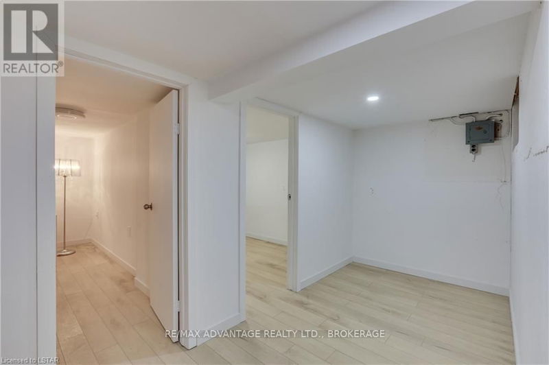 460 REGAL Drive  London, N5Y1J9 | Image 26