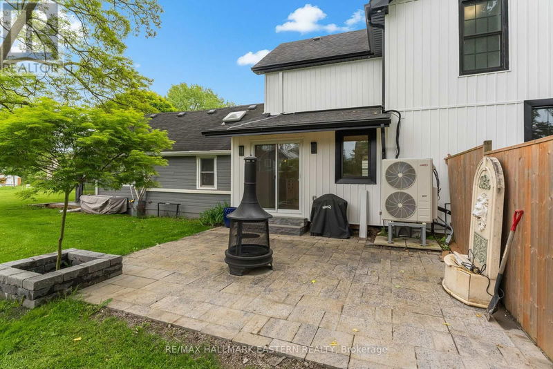 10 Queen Street South Kawartha Lakes (Omemee), K0L2W0 | Image 16