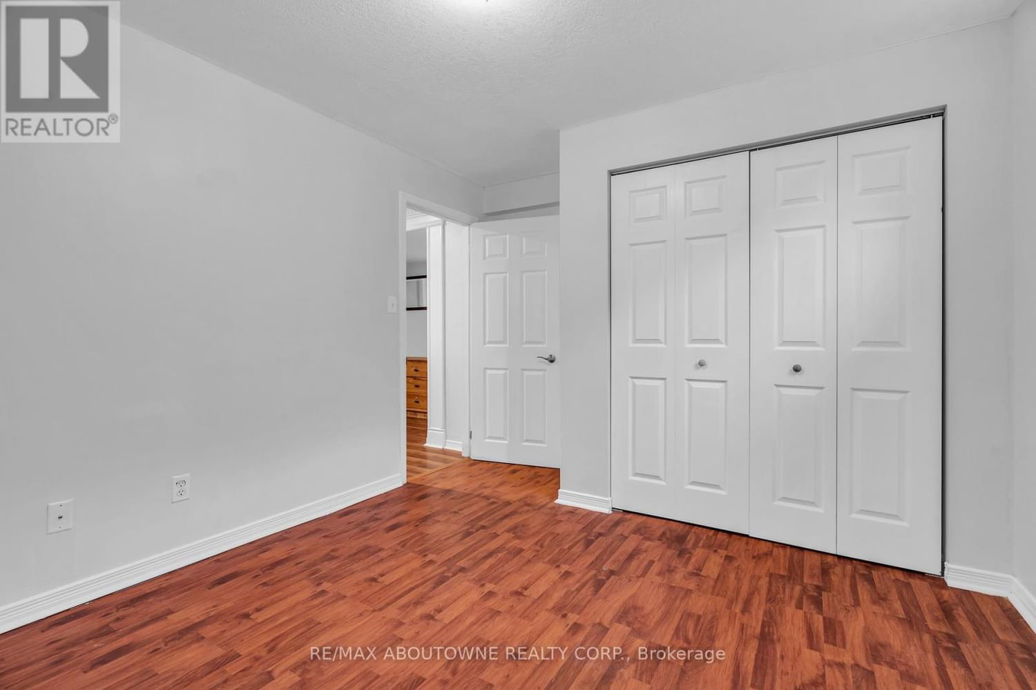 12 ZECCA DRIVE Image 30