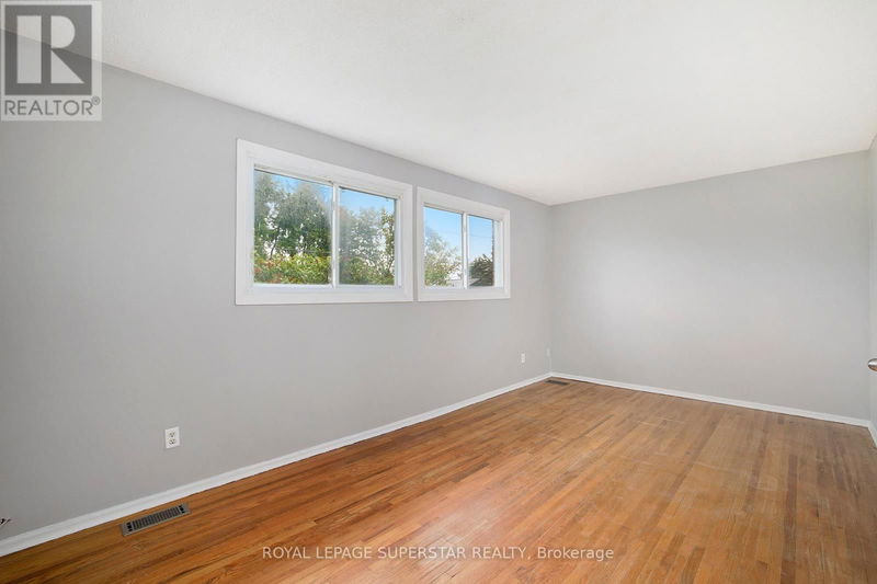 427 Moodie Drive  Ottawa (Nepean), K2H8A6 | Image 21