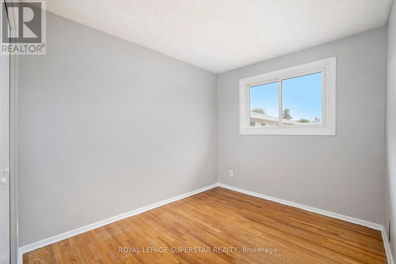 427 Moodie Drive  Ottawa (Nepean), K2H8A6 | Image 23