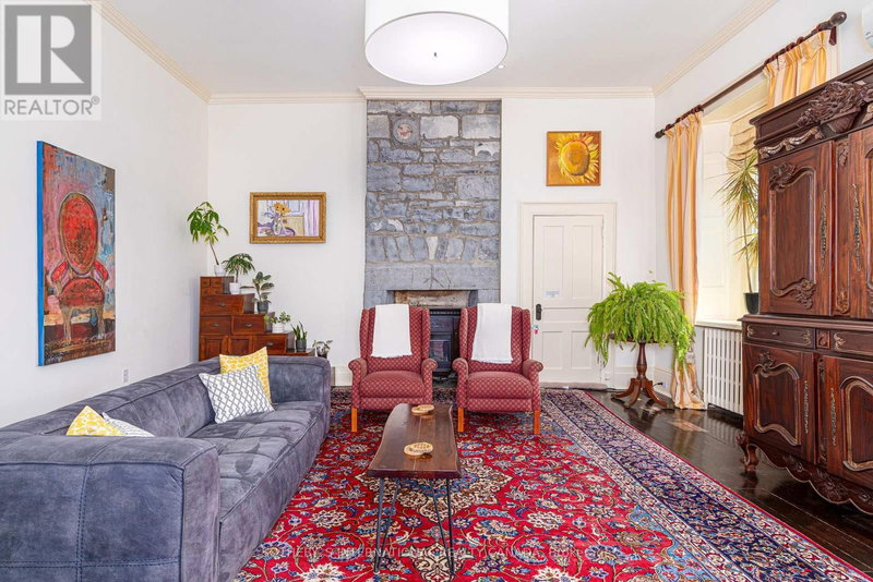 Image #1 of Business for Sale at 8 Starr Place, Kingston ), Ontario