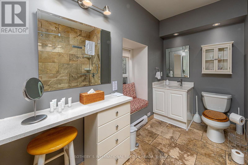 Image #1 of Business for Sale at 8 Starr Place, Kingston ), Ontario