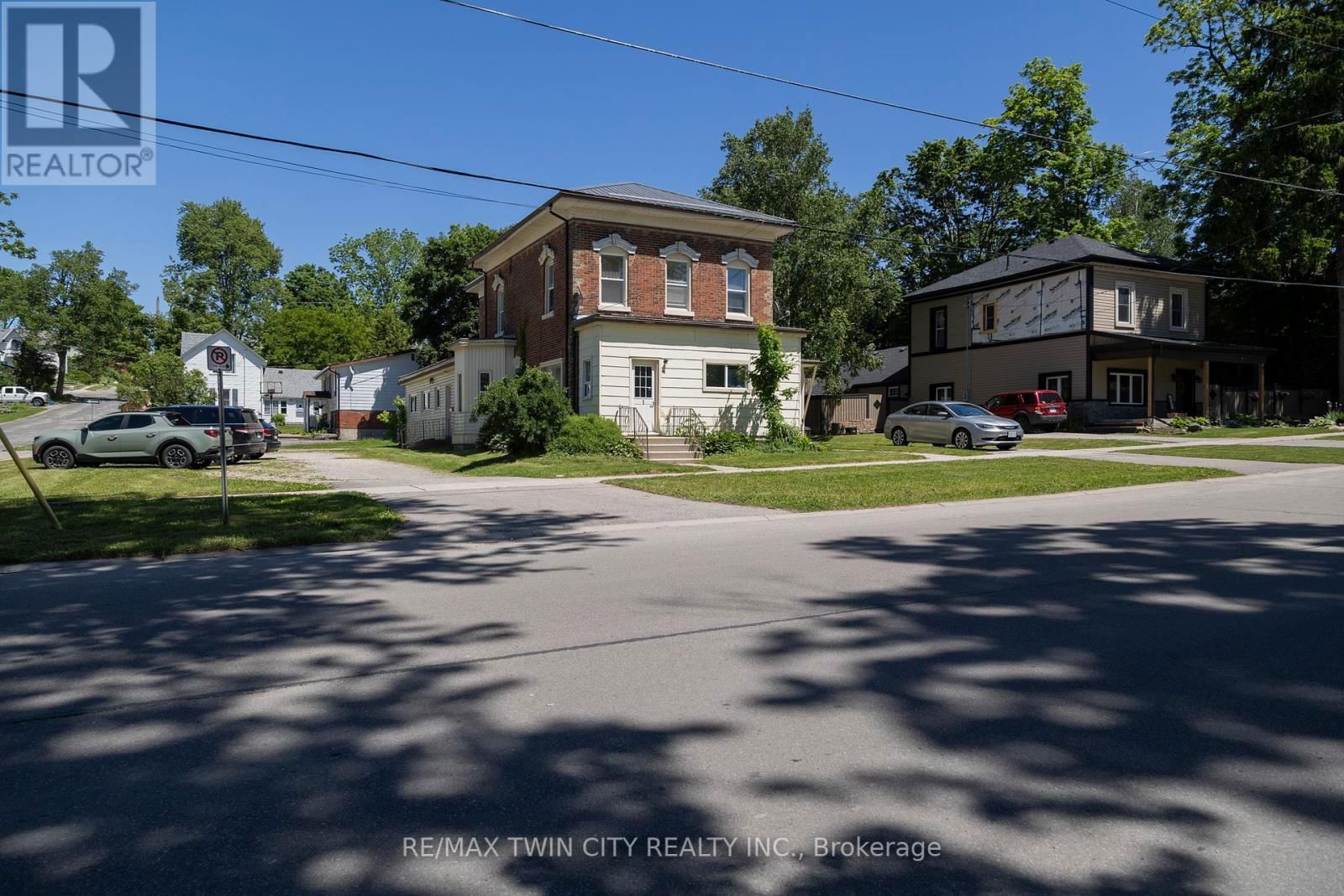 91 ST. JAMES STREET SOUTH Image 2