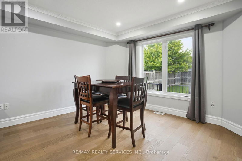 1182 Silverfox Drive  London, N6G0C8 | Image 11