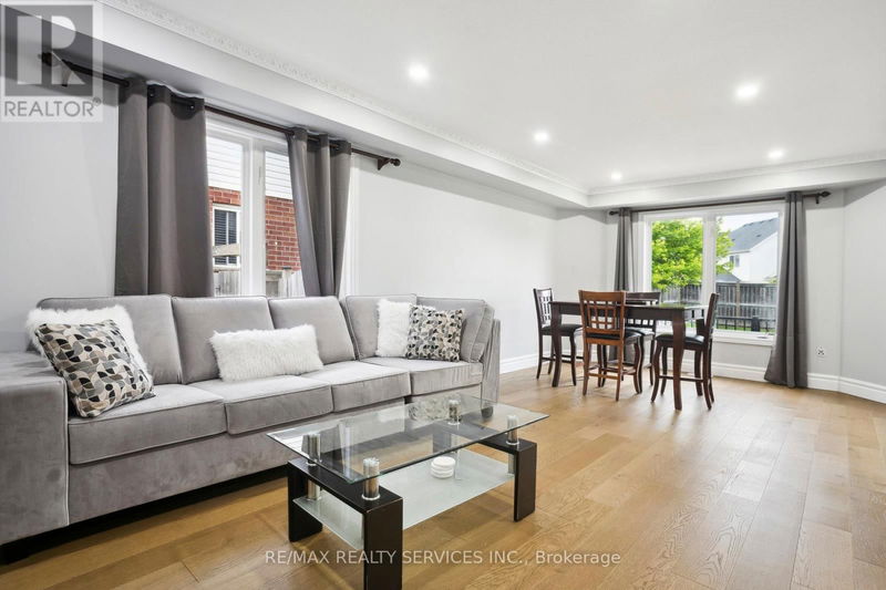 1182 Silverfox Drive  London, N6G0C8 | Image 8