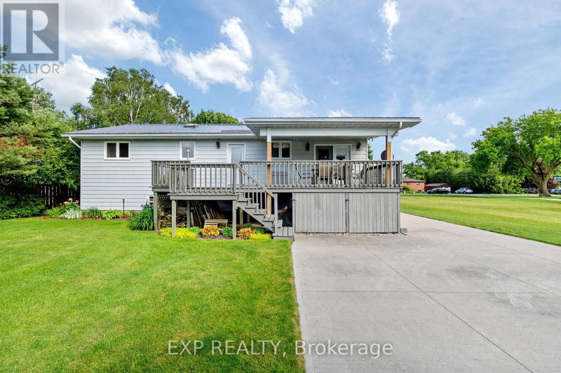 8288 Burwell Road East Lambton Shores (Grand Bend), N0M1T0 | Image 23