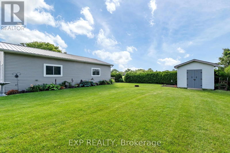 8288 Burwell Road East Lambton Shores (Grand Bend), N0M1T0 | Image 29