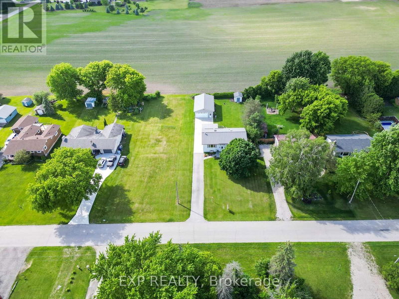 8288 Burwell Road East Lambton Shores (Grand Bend), N0M1T0 | Image 30