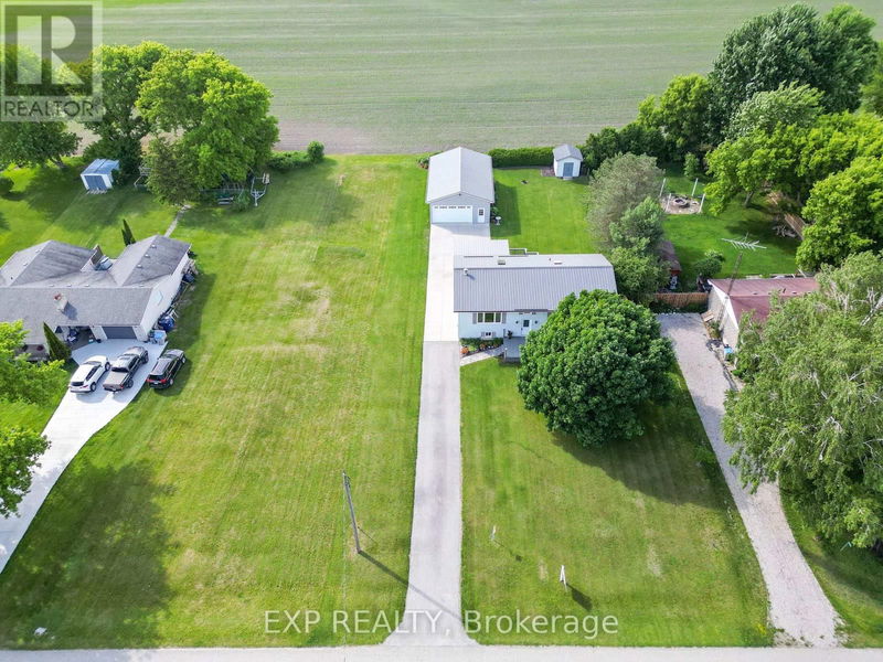 8288 Burwell Road East Lambton Shores (Grand Bend), N0M1T0 | Image 31